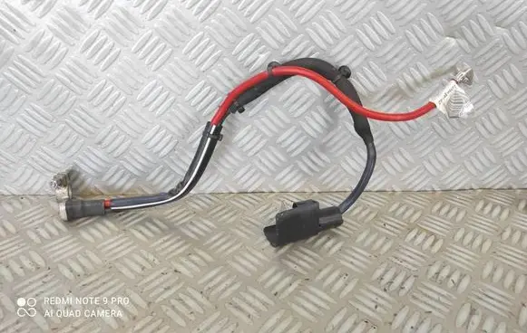 Positive cable (battery)
