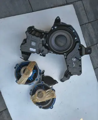Hyundai Kona I Subwoofer speaker 96380J9000
