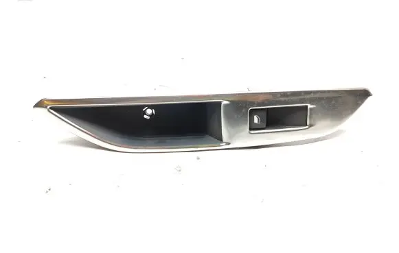 Peugeot 5008 II Electric window control switch 98044803ZD 30319