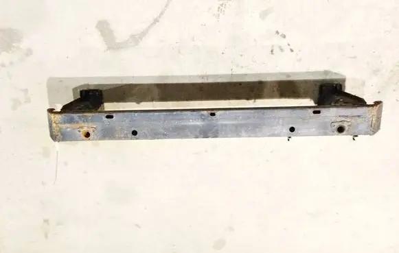 Toyota Avensis T270 Front bumper cross member 