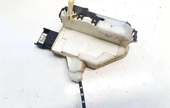 Citroen DS3 Front door lock 3390m0899i1 psa732312
