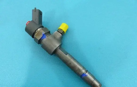 Fiat Punto (188) Fuel injector 0445110019 IMPRK815945