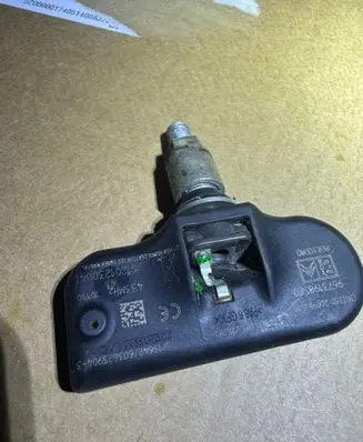 Peugeot 508 Oil pressure sensor 9673198580 2009DJ5903