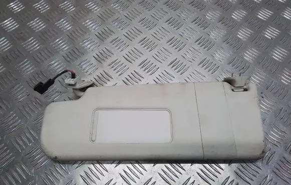 Volkswagen PASSAT CC Sun visor