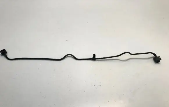 Volvo V60 Engine coolant pipe/hose 32252211
