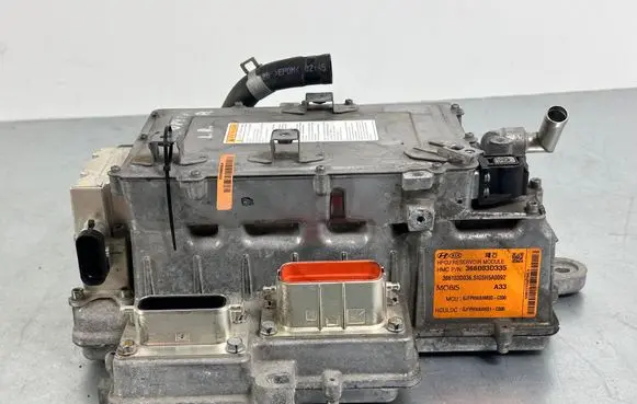 KIA Optima Voltage converter inverter 366003D335 366103D036