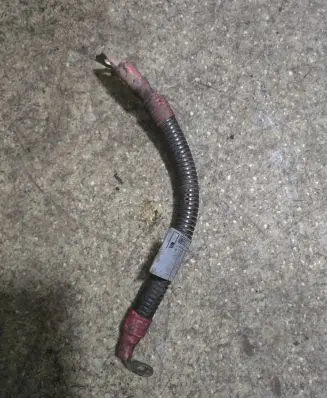 BMW 5 E39 Positive cable (battery) 2246839