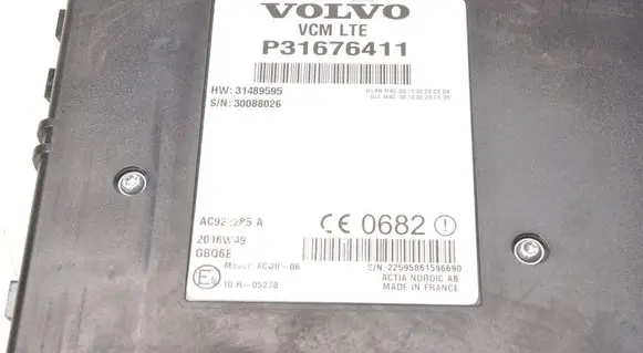 Volvo S90, V90 Trunk lid opening control unit 31676411