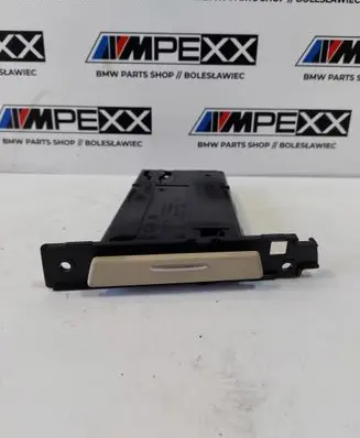 BMW 3 E90 E91 Cup holder front 5145