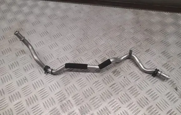 Chrysler Pacifica Engine coolant pipe/hose