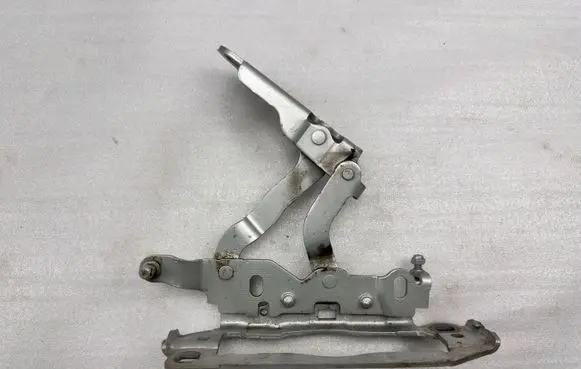Mercedes-Benz C W204 Front door hinge set A2048800728