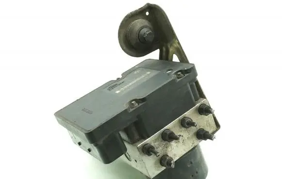 Porsche Cayenne (9PA) ABS Pump 7L0614111D