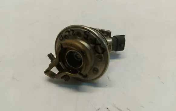 Mazda CX-5 II Fuel injector SH17202F0