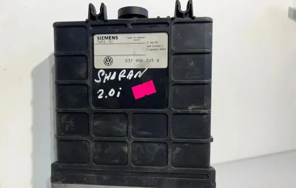 Volkswagen Sharan Engine control unit/module 037906025B 24695 5WP4161