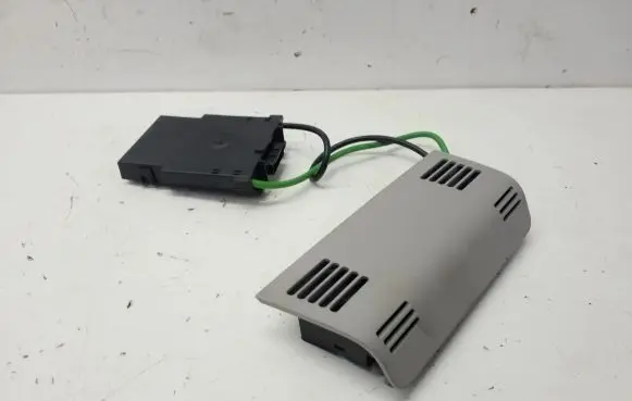 BMW X1 E84 Alarm control unit/module 65759260874 6575926087402 577621