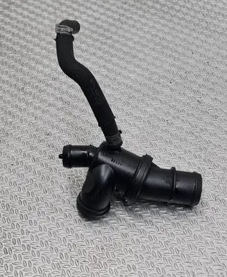 Thermostat/thermostat housing