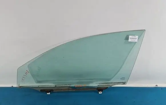 Toyota Avensis T250 Front door window glass four-door IMPRK1573148