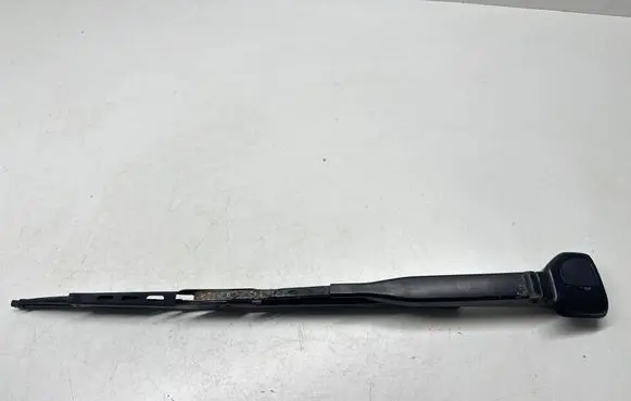 BMW 5 E34 Rear wiper blade 61628359055 8359055 8359056