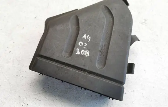 Audi A4 S4 B6 8E 8H Air intake duct part 8E0129617D