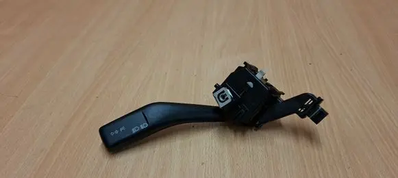 Volkswagen Golf V Indicator stalk 1K0953513 ANP80H012A 66B0031E