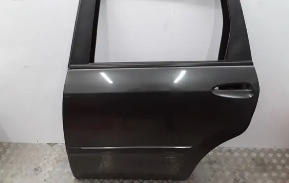 Fiat Croma Rear door