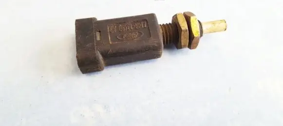 Ford Fiesta Brake pedal sensor switch 71bb13480ad 71bb-13480-ad