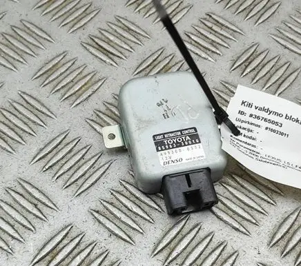 Lexus LS 460 - 600H Light module LCM 8596330010 4993000332