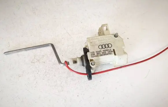 Audi A4 S4 B7 8E 8H Central locking motor 8e0862153a 3b0959781