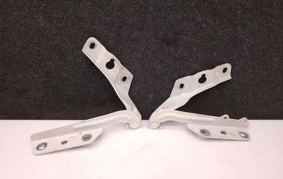 Man TGE 1gen Engine bonnet/hood hinges 7C0823302B
