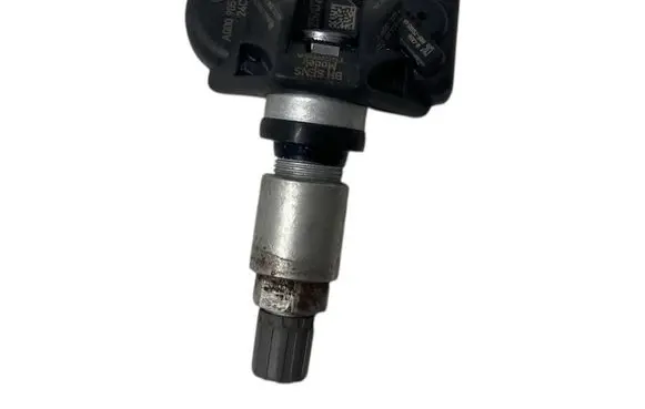 Mercedes-Benz E W213 Tire pressure sensor A0009054104