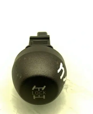 Traction control (ASR) switch
