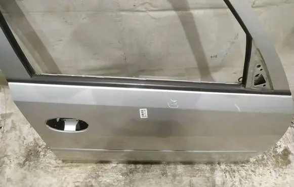 Opel Meriva A Front door glass trim molding