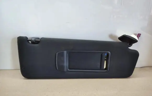 BMW 5 GT F07 Sun visor