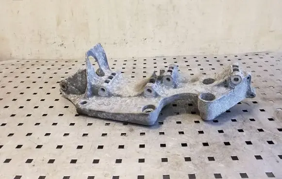 Generator/alternator bracket