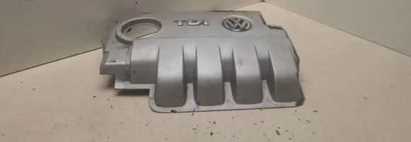 Volkswagen PASSAT B6 Engine cover (trim) 03G103967D 03G103967C