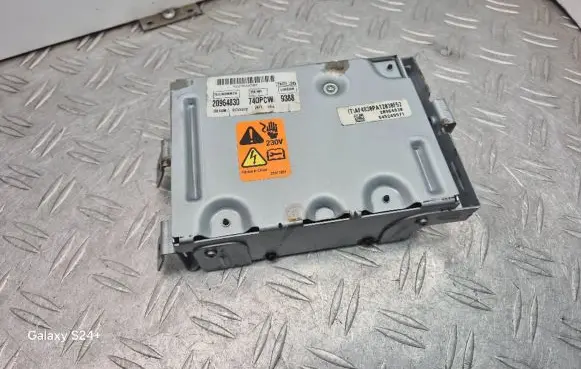 Opel Insignia A Voltage converter/converter module 20964830