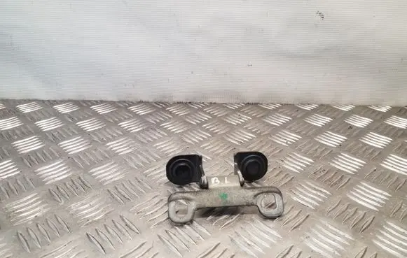 Dodge Nitro Tailgate/trunk/boot hinge 858AA0797