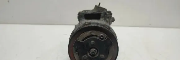 Volkswagen Golf VI Air conditioning (A/C) compressor (pump) 1k0820859F
