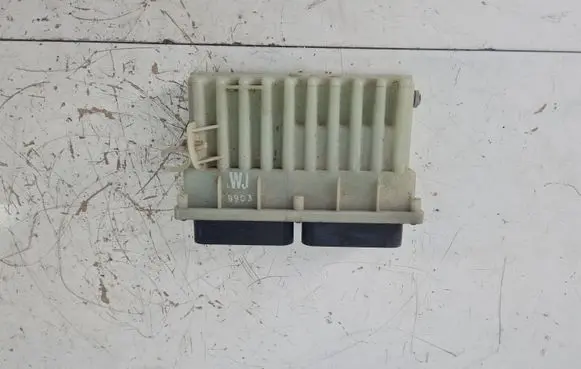 Opel Zafira A Engine control unit/module 24462346 15408375