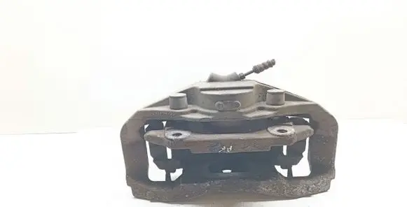 BMW 5 GT F07 Front brake caliper