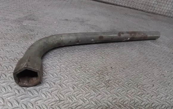 Audi A2 Wheel nut wrench 4D0012219