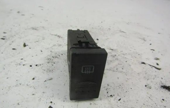 Volkswagen Polo III 6N 6N2 6NF Windscreen/window heater switch 
