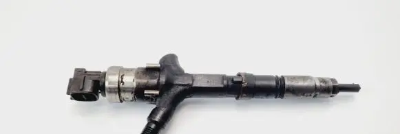 Toyota Corolla E120 E130 Fuel injector 2367027020 05E05461