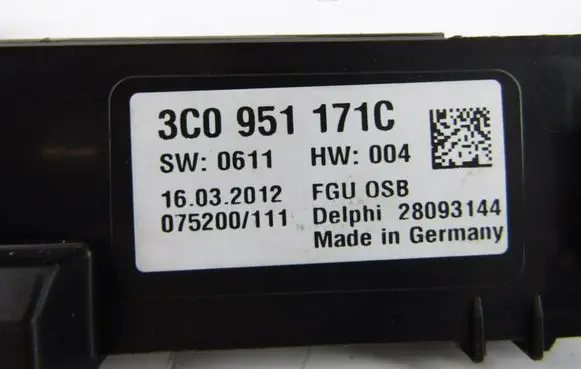 Volkswagen PASSAT B7 Alarm movement detector/sensor 3C0951171C