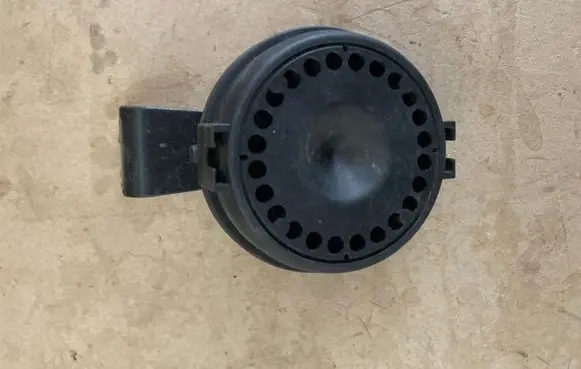 Mitsubishi L200 Alarm system siren A6005970
