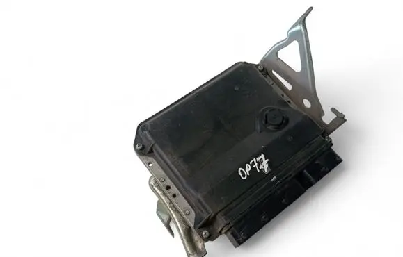 Toyota Auris E180 Engine control unit/module ECU 8966102W61