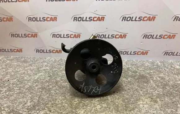 Opel Astra G Power steering pump 26025012