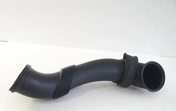 Audi Q7 4L Air intake duct part 7L6129752B