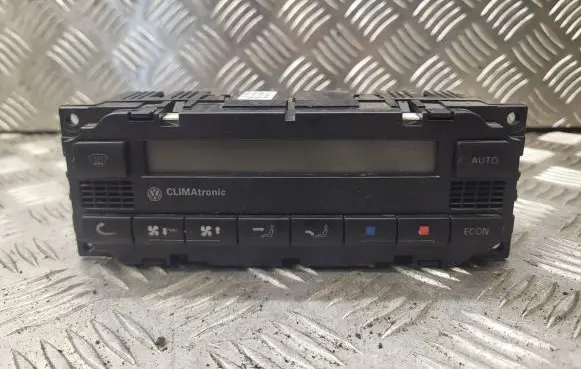 Volkswagen PASSAT B5.5 Climate control unit 3B1907044K