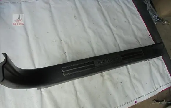 Hyundai Genesis Rear sill trim cover 85881-3M000
